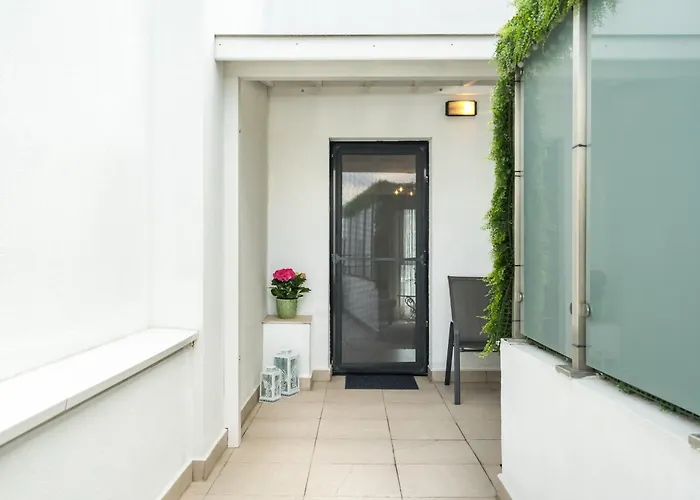 Nova Vista Apartment